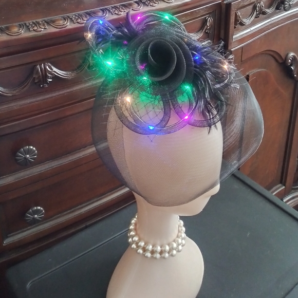 Fascinating Unique Fascinator Hat Mardi Gras Kentucky Derby Tea Concerts…